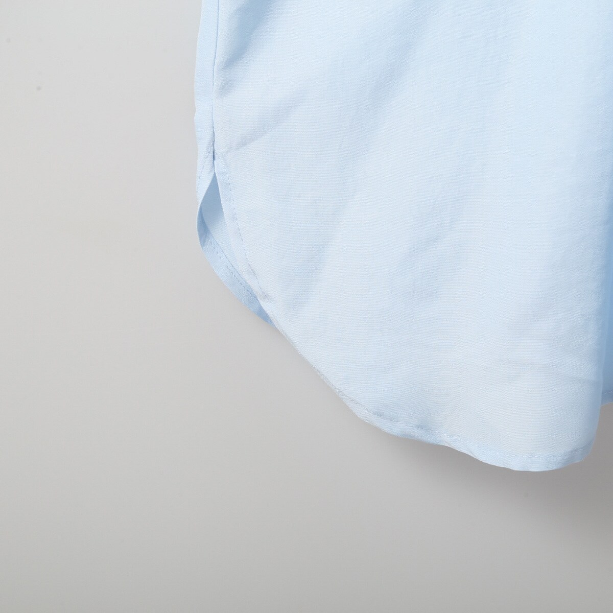 ピンタックバンドカラーチュニックシャツ (53105) | ニトリ