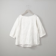 3D刺繍プルオーバーブラウス (53110)