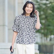 【N+商品】単色花柄袖タックブラウス　(53119)
