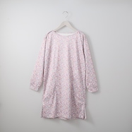 スムース仕立てのイージーウェア花柄チュニック (Z3107)