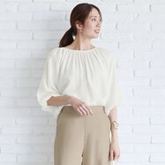 【N+商品】接触冷感袖ボリュームブラウス　(53130)