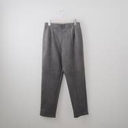 ストレッチスウェード調テーパードパンツ　(24101)