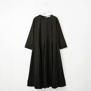 ワッシャー素材Ａラインワンピース　(44100)