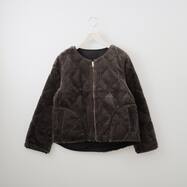 リバーシブルフェイクファーキルティングコート　(04102)