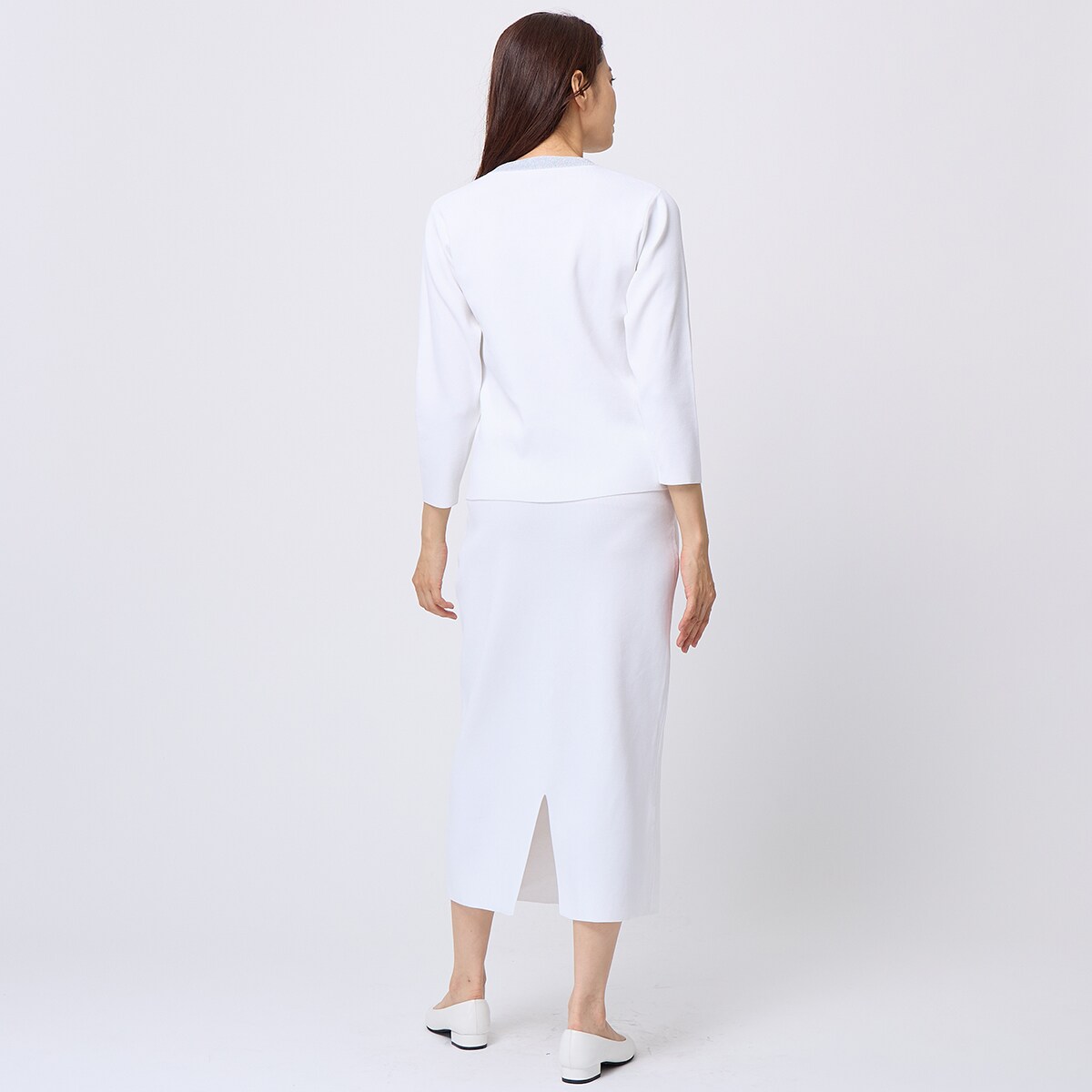 襟元ラメ使い軽量ニットプルオーバー (64108) | ニトリネット【公式