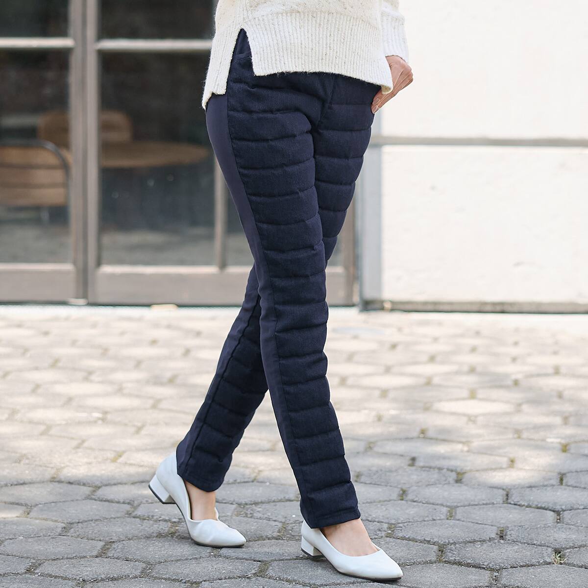 抗菌防臭生地使いあったかダウンパンツ ロング丈 (24109) | ニトリ