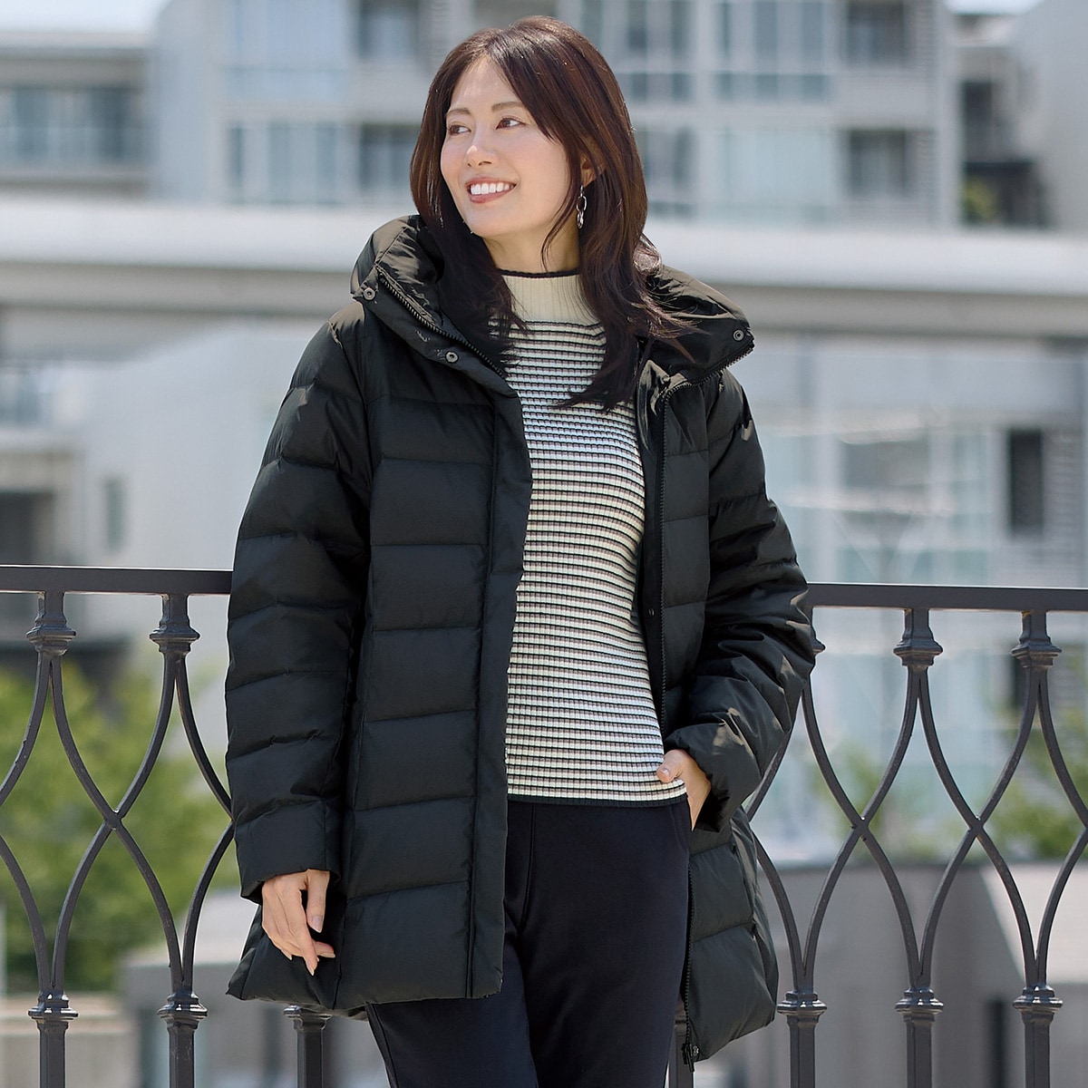 【美品】 theory☆ ロングダウンコート 黒 Sサイズ ボリューム襟 Theory セオリー リバーシブル ロング ダウンコート レディース ダウン