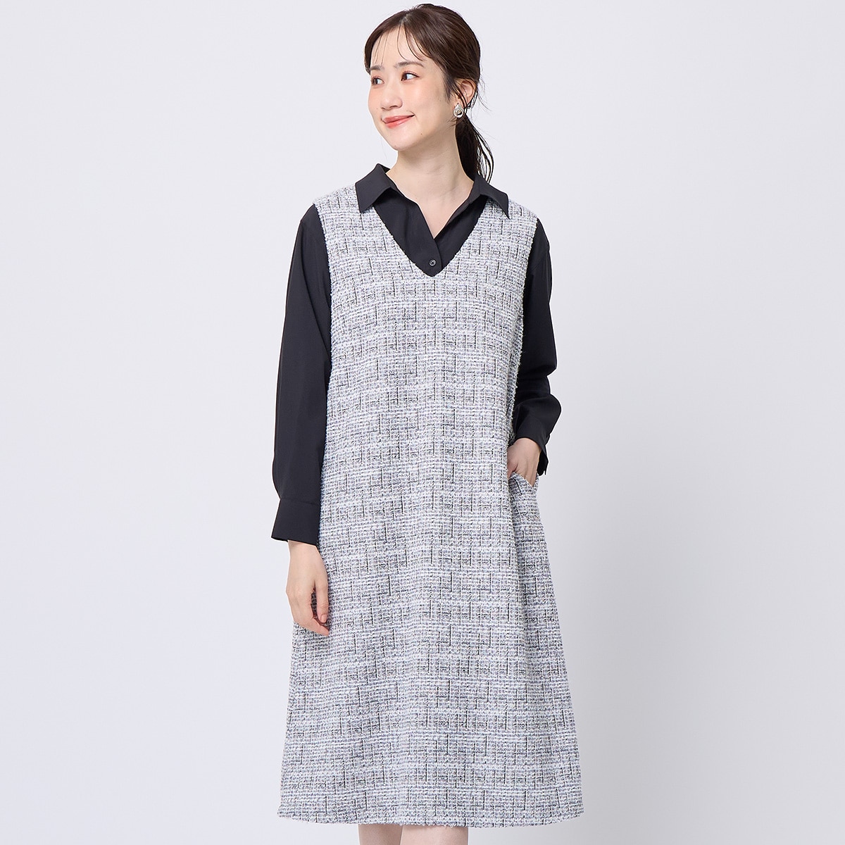 新品♡⃛ 人気 スナイデル Iラインジャンパースカート アイボリー サイズ1 SNIDEL（スナイデル）の「Iラインジャンスカ（ワンピース）」 - WEAR