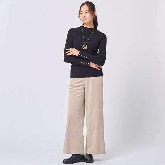 ピーチスキンエンボスセミワイドパンツ (24136) 1枚目画像