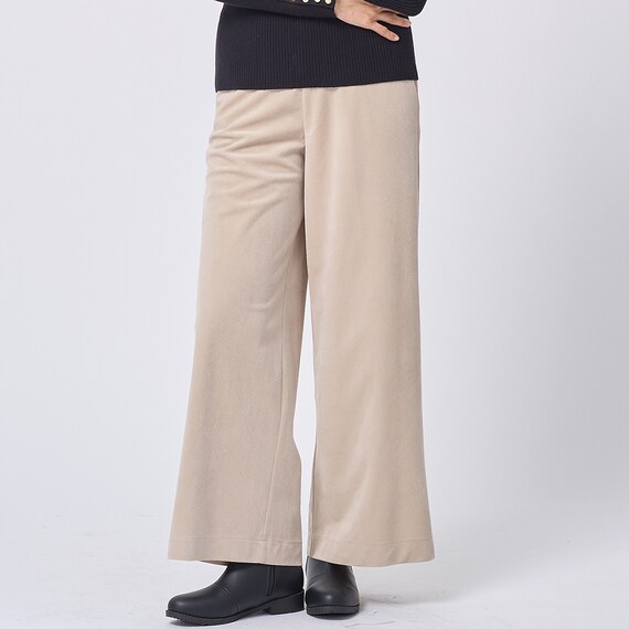 ピーチスキンエンボスセミワイドパンツ (24136) 2枚目画像