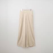 ピーチスキンエンボスセミワイドパンツ　(24136)