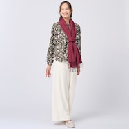 ピーチスキン裏地つきエンボスセミワイドパンツ (24140)