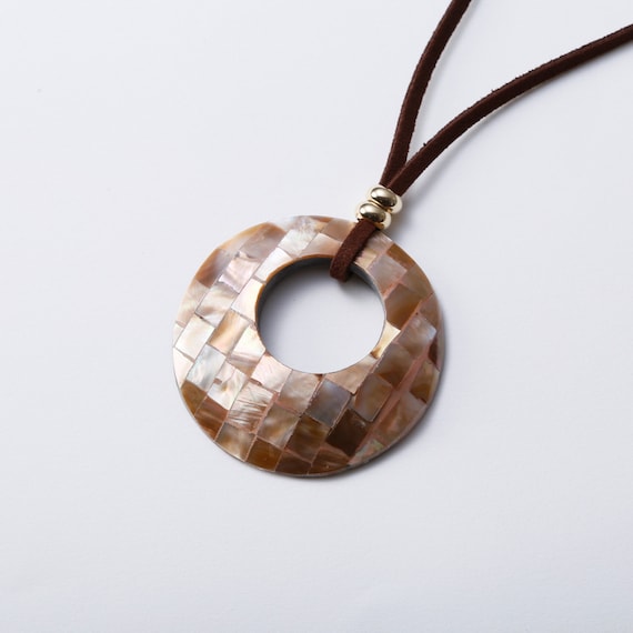 シェルオーバルモチーフネックレス (94116) 3枚目画像