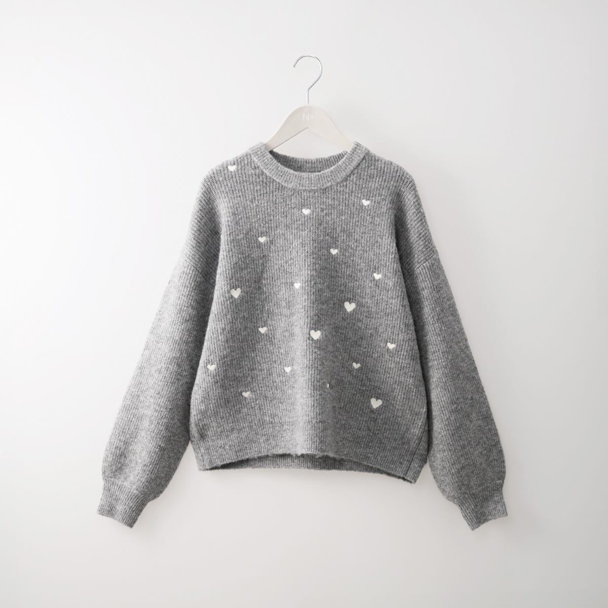 ハート刺繍入りニットプルオーバー (74124) | ニトリネット【公式