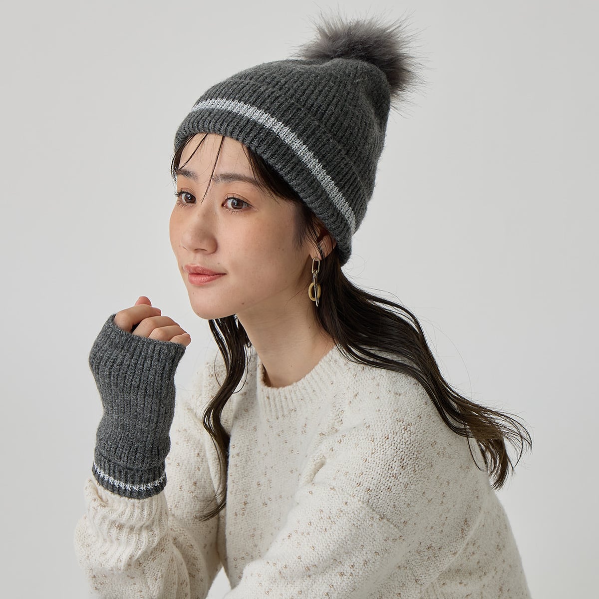 【専用】POTECHINO ニット帽 花装飾　グレー、ホワイト2点おまとめ) HONEYSUCKLE ROSE(ハニーサックルローズ)【レディース】フラワー