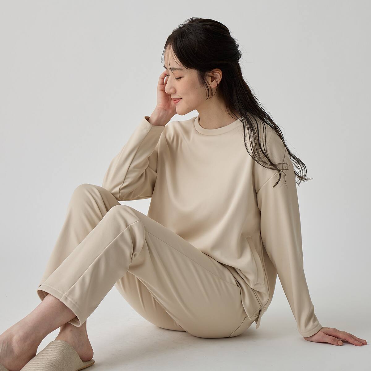 ブライスアウトフィット　ハチワレネコニットベストとパンツ　ライトベージュ ことりっぷ はっ水配色ストレッチパンツ – ことりっぷオンラインストア