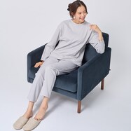 あったか裏ベロアストレッチパンツ　(Z4103)