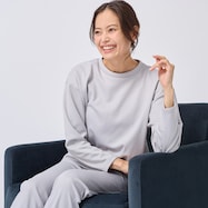 あったか裏ベロアプルオーバー (Z4104)