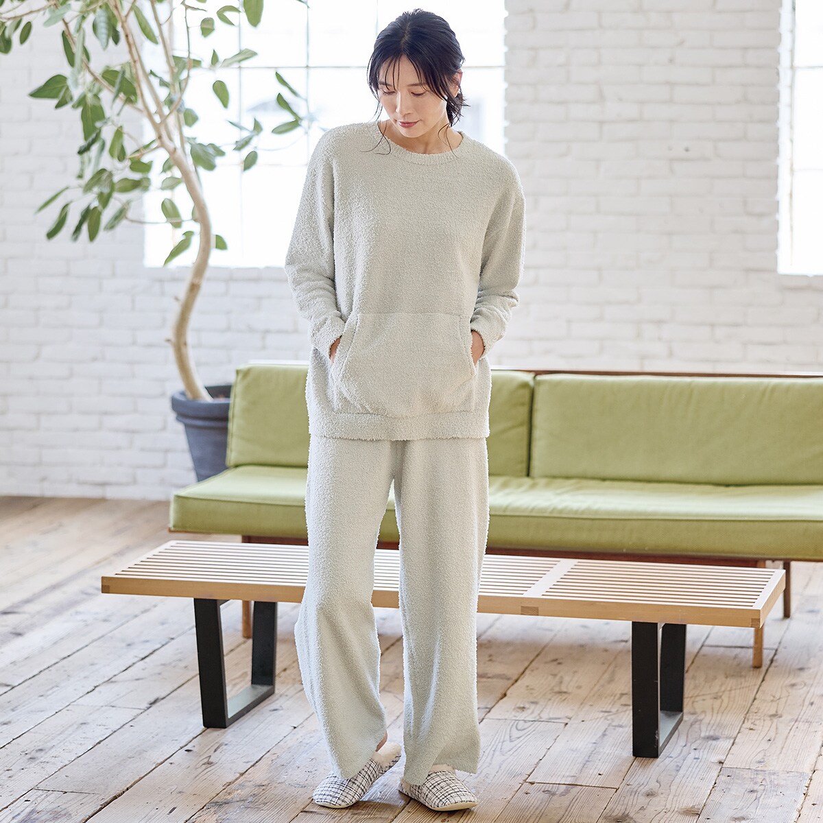 ふわふわモイストイージーウェアプルオーバー (Z4102) | ニトリネット