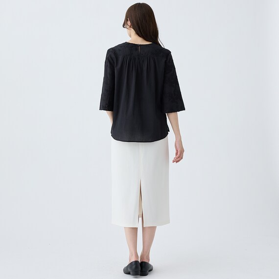 ３Ｄ刺繍綿ローンブラウス　(55105) 8枚目画像