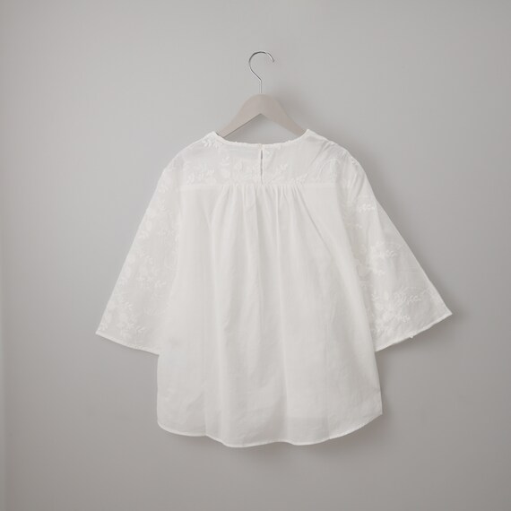 ３Ｄ刺繍綿ローンブラウス　(55105) 16枚目画像