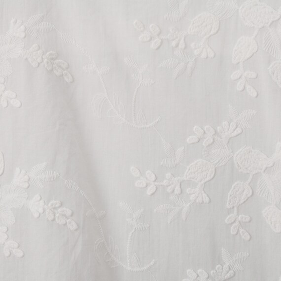 3D刺繍綿ローンブラウス (55105) 17枚目画像