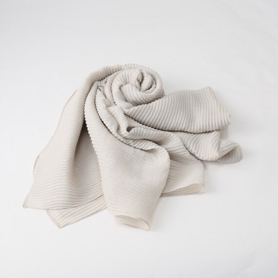 シアーラメプリーツストール　(95110) 3枚目画像