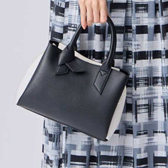 バイカラー２Ｗａｙトートショルダーバッグ　(95108) 12枚目画像