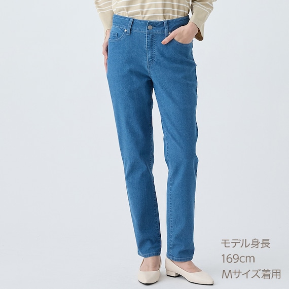 マイルドフィットストレッチデニムテーパードパンツ (25112) 6枚目画像