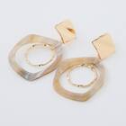 べっ甲柄カラーピアス (95138) 3枚目画像