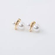 パール調ピアス　(95140)