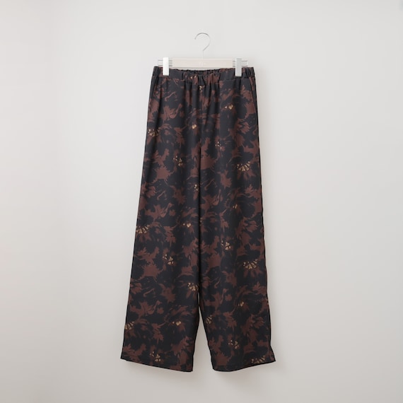 ダークトーン花柄セミワイドパンツ (25124) 8枚目画像