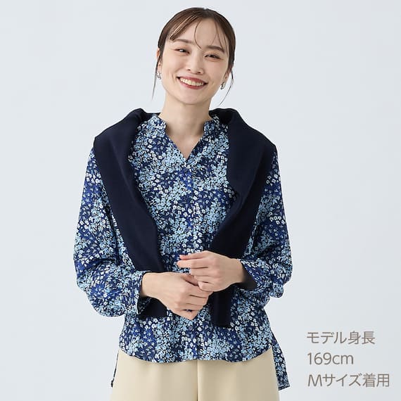 花柄ギャザー前開きブラウス (55115) 5枚目画像