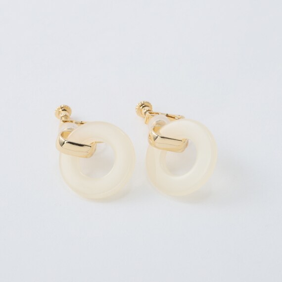 ラウンドデザインイヤリング　(95136) 3枚目画像