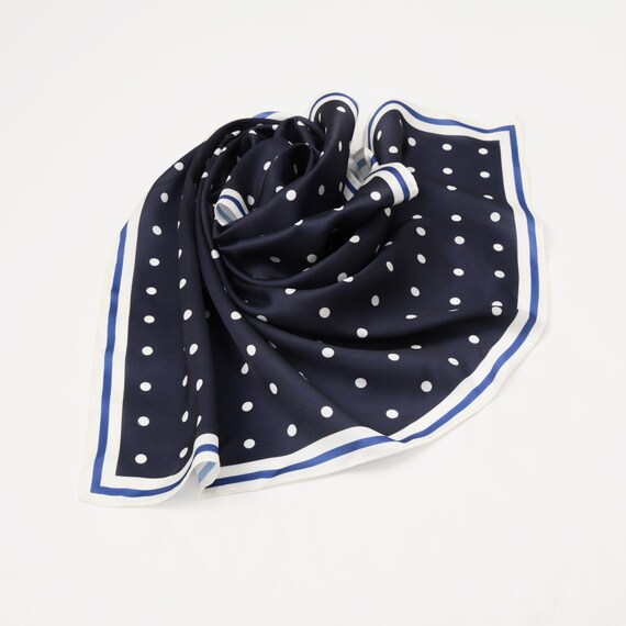 ドット柄７０角スカーフ　(95160) 5枚目画像