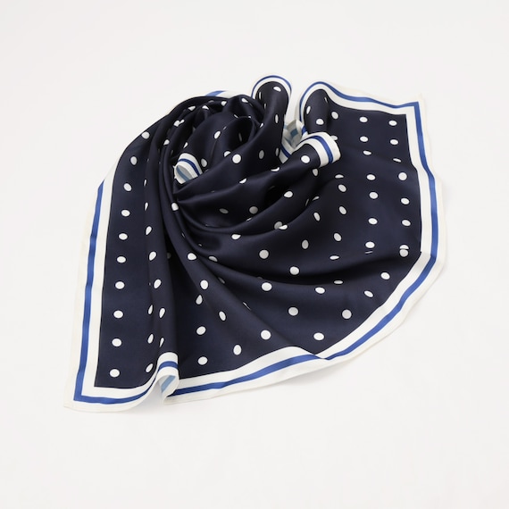 ドット柄70角スカーフ (95160) 5枚目画像