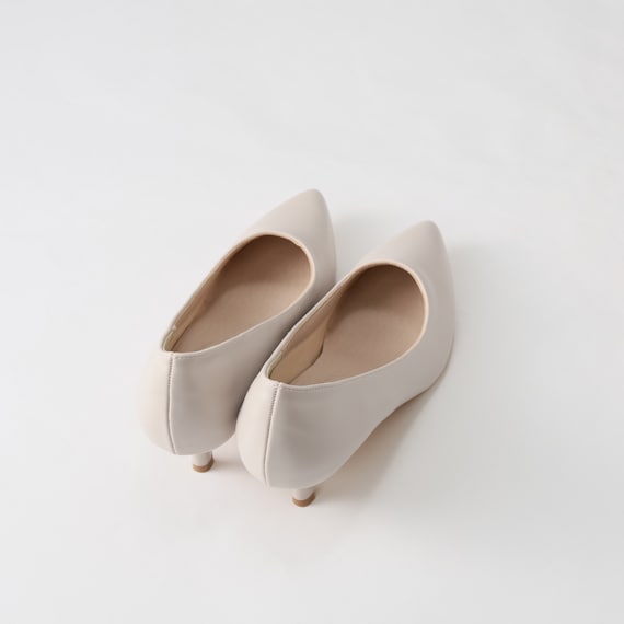 すっきり軽量低反発パンプス　(95168) 8枚目画像