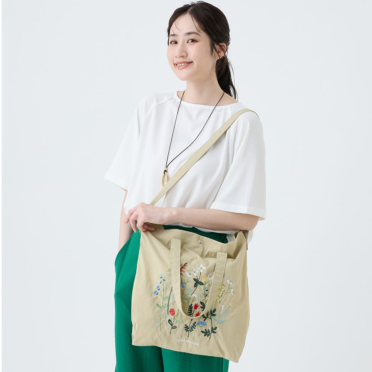 刺繍入り2wayポケッタブルバッグ (95169) | ニトリネット【公式