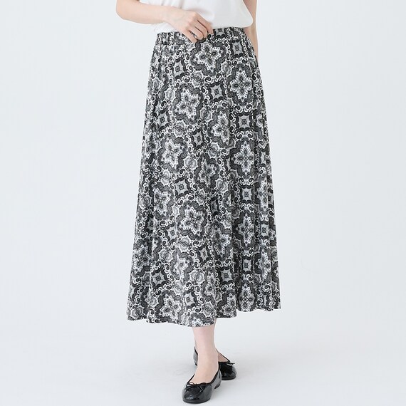 接触冷感ＵＶカットスラブペイズリープリントスカート　(35111) 12枚目画像
