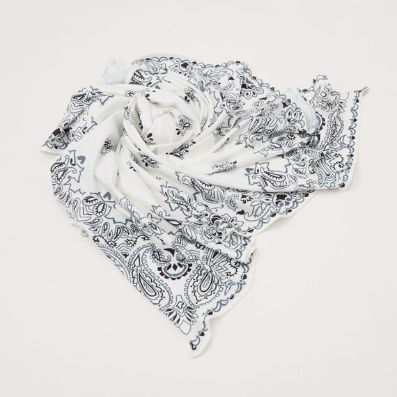 【ニトリネット先行販売】接触冷感マグネット付きスカーフ　(95188) 14枚目画像