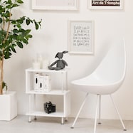 コンパクトで使いやすいテーブル