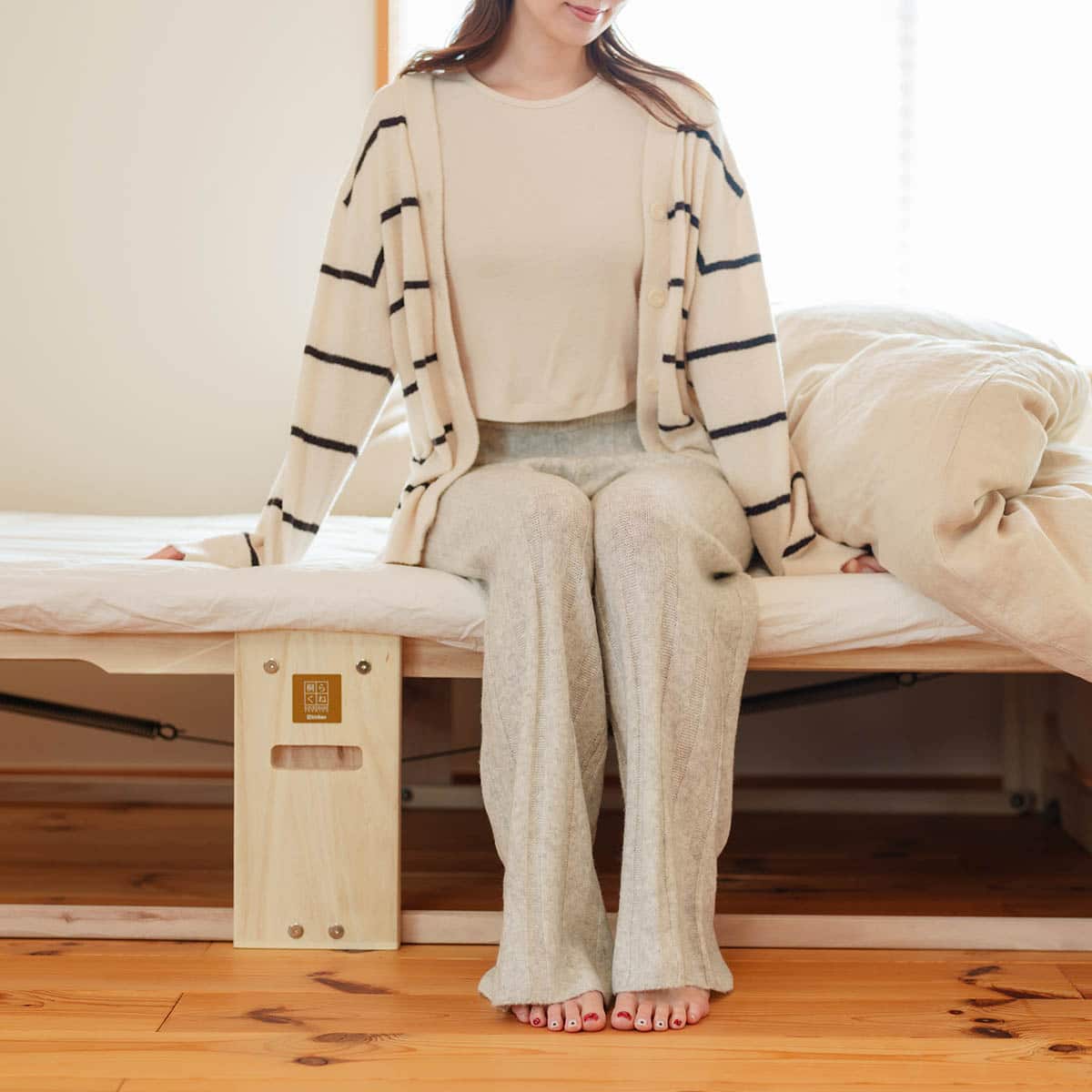総桐折りたたみベッド (ハイタイプ) | ニトリネット【公式】 家具