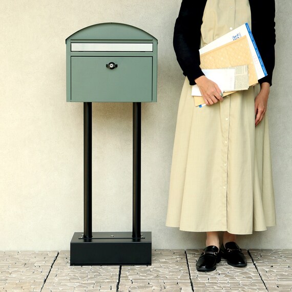 玄関をおしゃれに彩るスタンドポスト(フォレストグリーン) 6枚目画像