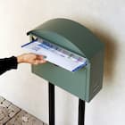 玄関をおしゃれに彩るスタンドポスト(フォレストグリーン) 7枚目画像