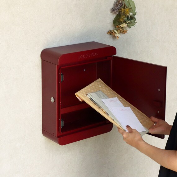 北欧風壁掛けタイプの郵便ポスト(ボルドー) 9枚目画像