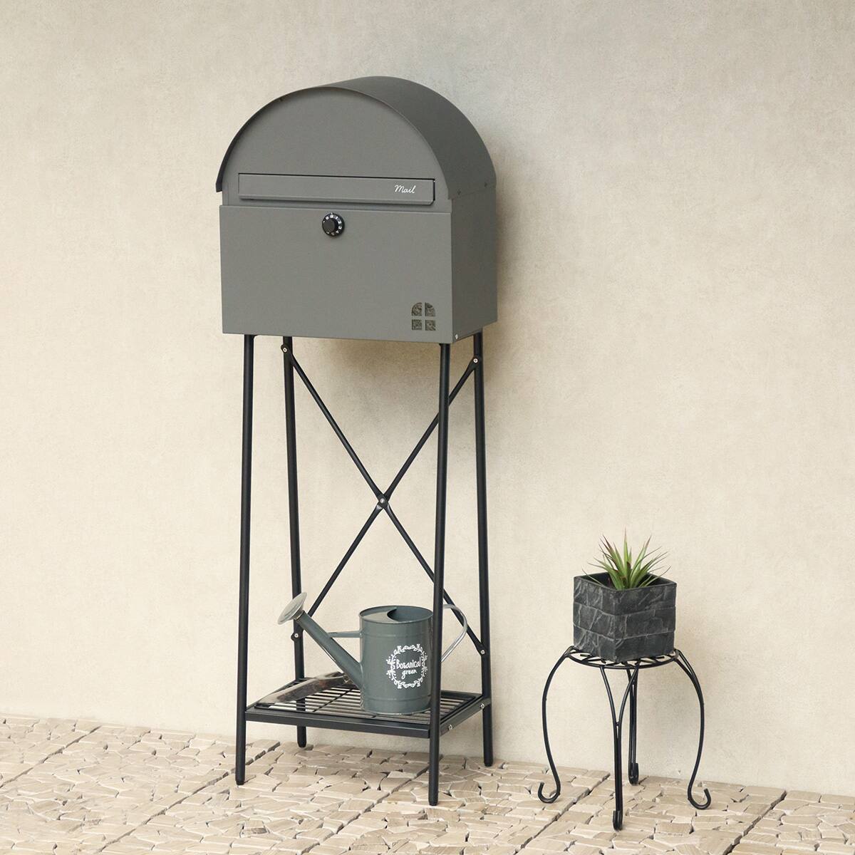 玄関をおしゃれに彩るスタンドポスト(グレー) | ニトリネット【公式