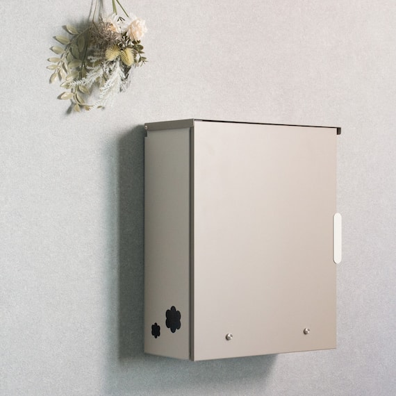 大容量壁掛けタイプの郵便ポスト(ライトベージュ) 1枚目画像
