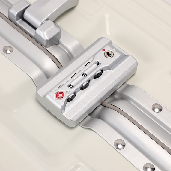 フレームタイプ キャリーケース 33L (クリーム) 7枚目画像