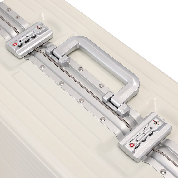 フレームタイプ キャリーケース 33L (クリーム) 11枚目画像