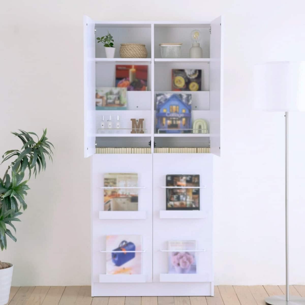 表紙を見せて収納できる本棚 [深型タイプ] (幅81cm 扉付き ホワイト